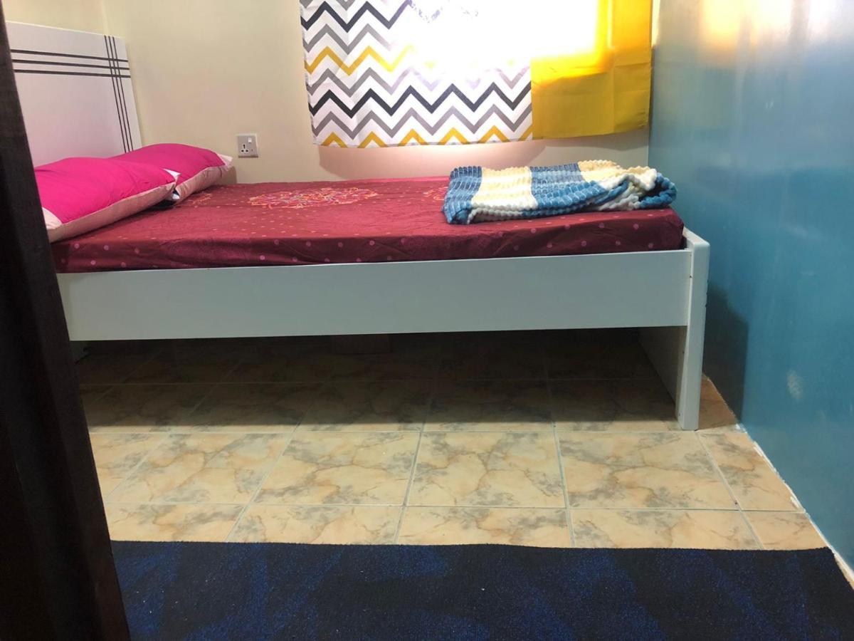 Apartmán Moon Backpackers , Al Rigga , Partition For Couples And For Singles Dubaj Exteriér fotografie