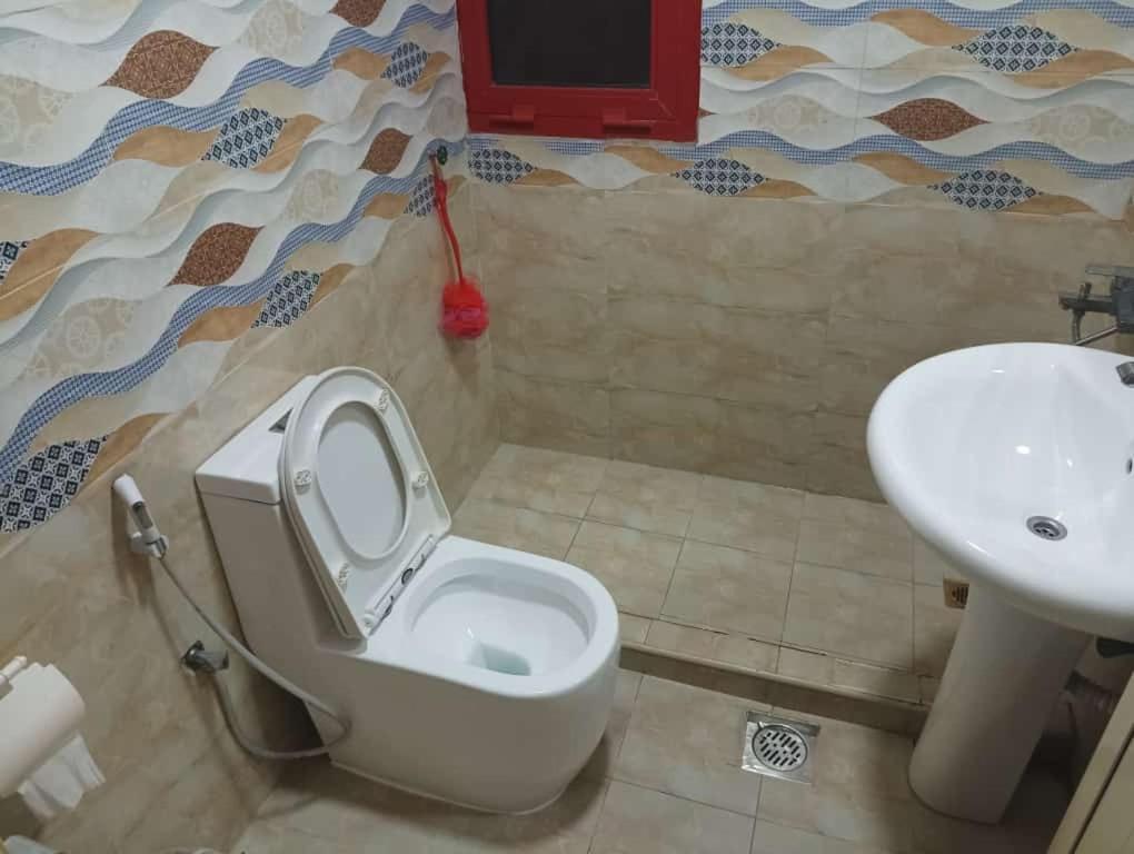 Apartmán Moon Backpackers , Al Rigga , Partition For Couples And For Singles Dubaj Exteriér fotografie