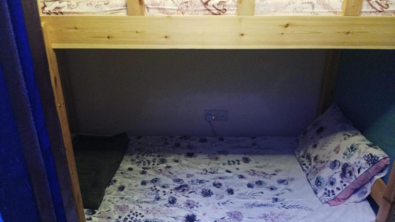 Apartmán Moon Backpackers , Al Rigga , Partition For Couples And For Singles Dubaj Exteriér fotografie