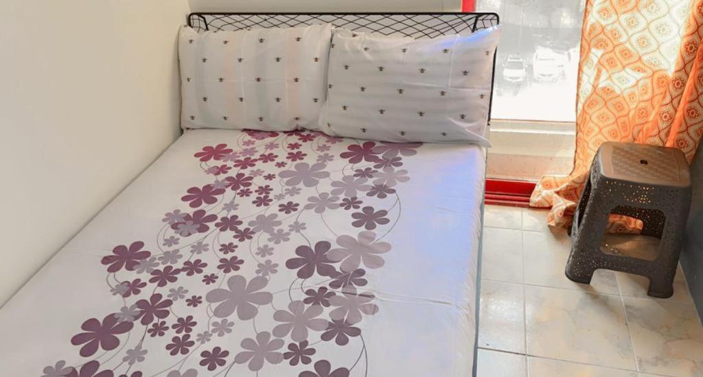 Apartmán Moon Backpackers , Al Rigga , Partition For Couples And For Singles Dubaj Exteriér fotografie